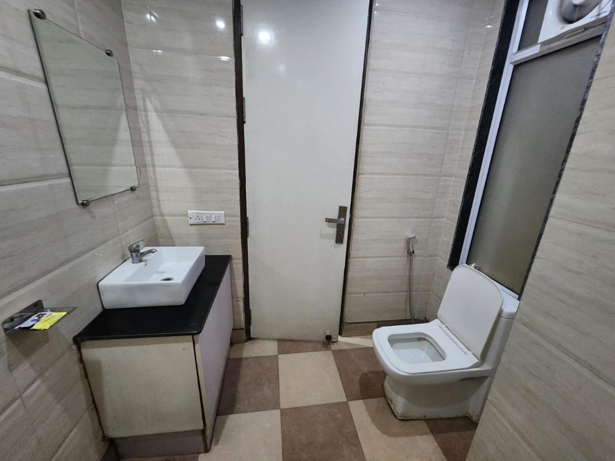 Hotel Ivy Plaza Luxury New Delhi