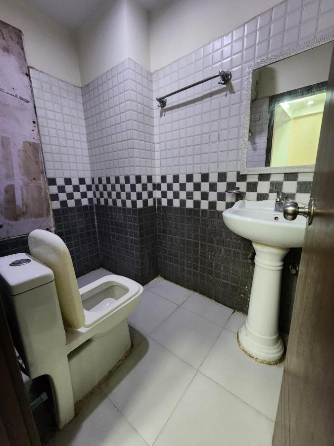 Hotel Ivy Plaza Luxury New Delhi